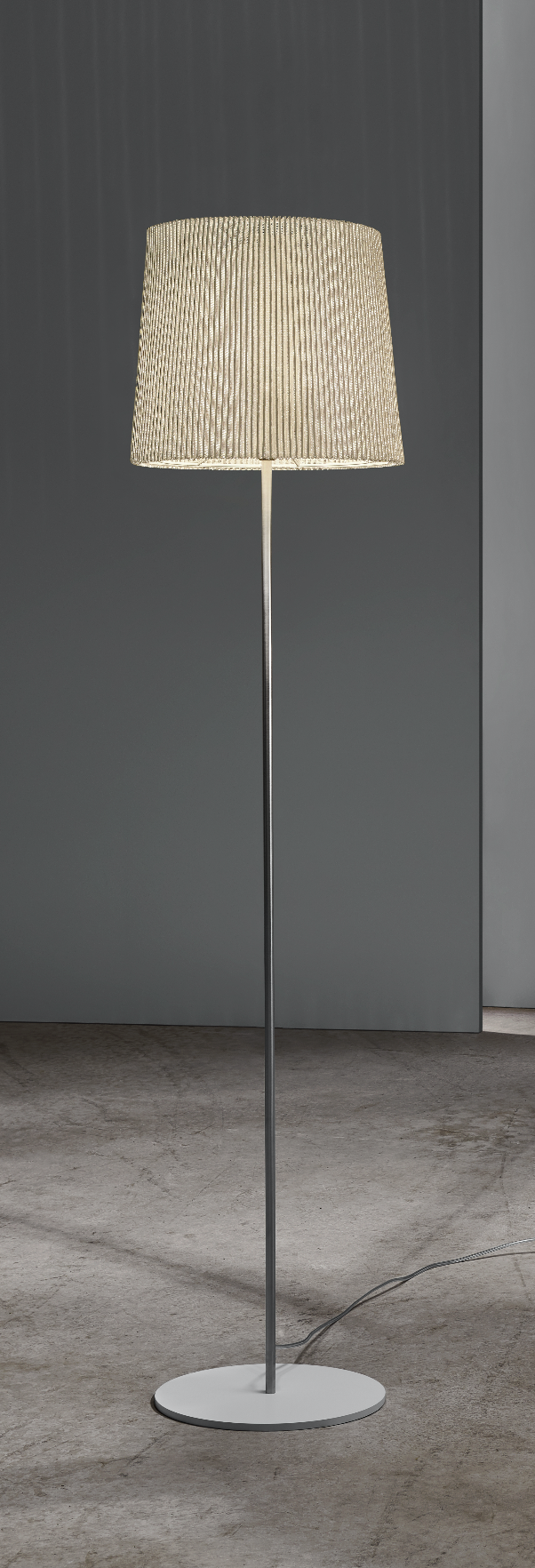 Arturo glass table lamp deals